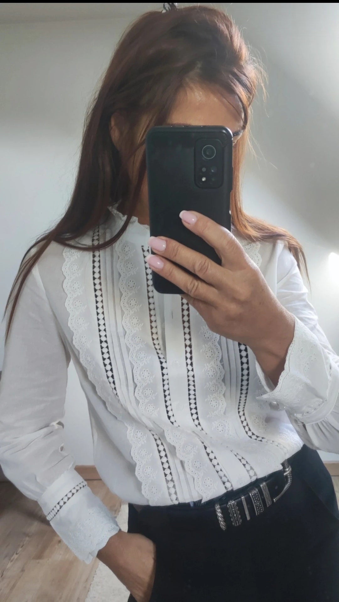 BLANCHE-CHEMISE