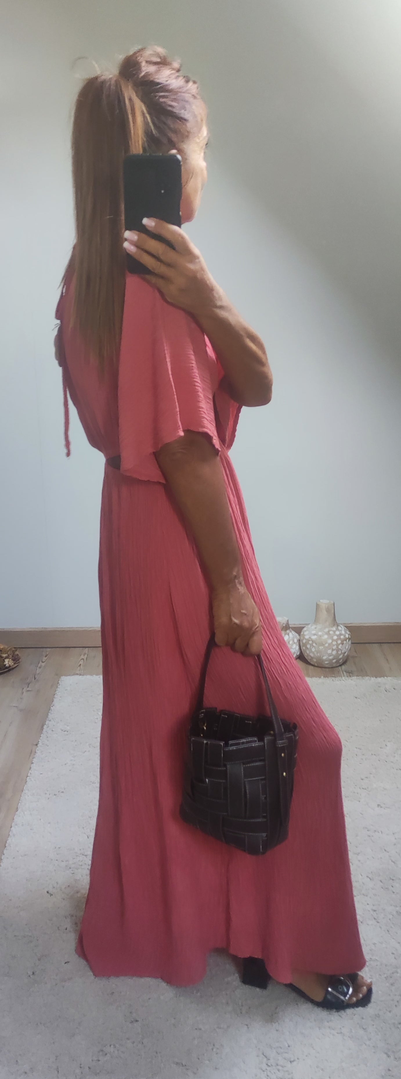 ROBE-BRIQUE
