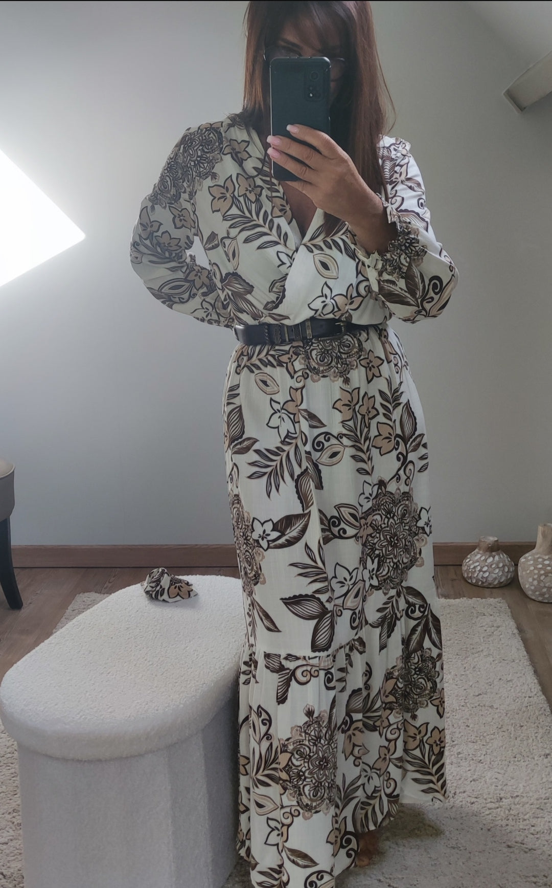JOLINNE BEIGE-ROBE