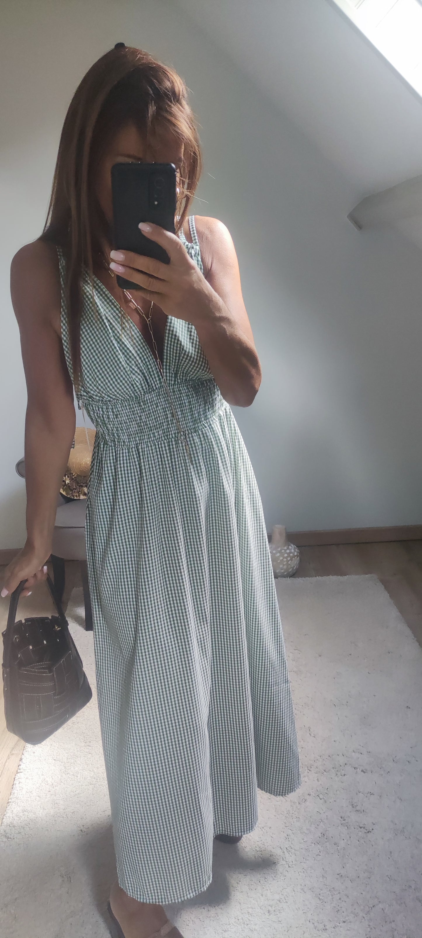 ROBE LONGUE-KAKI